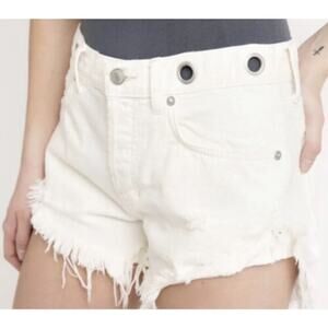 We The‎ Free Grommet White Button Fly Denim Distressed Cut Off Shorts Size 24